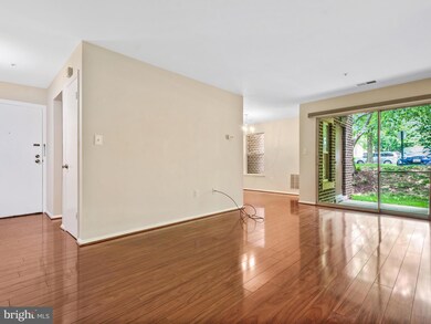 7902 Pearlbush Dr unit 101, Gaithersburg, MD 20879 - photo 7