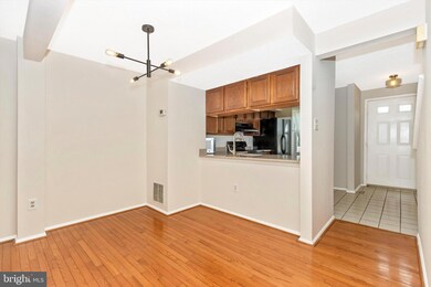 1432 Farmcrest Way, Silver Spring, MD 20905 - photo 5