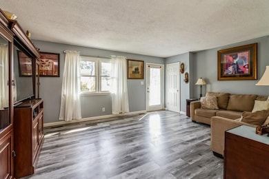 4240 SE 15th Ct, Des Moines, IA 50320 - photo 3