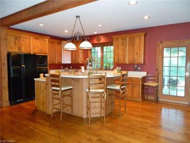 716 E Pioneer Trail, Aurora, OH 44202 - photo 3