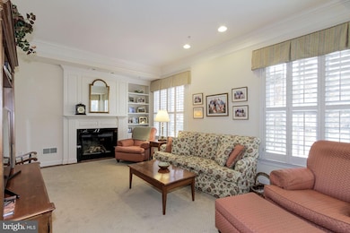 8519 Gavin Manor Ct unit 1, Chevy Chase, MD 20815 - photo 7