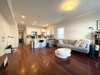 35 Magnolia Ave unit 2, Cambridge, MA 02138 - photo 4