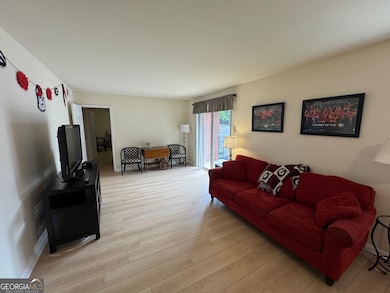 250 Little St unit C210, Athens, GA 30605 - photo 4