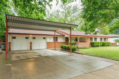 1120 Reed St, Hurst, TX 76053 - photo 2