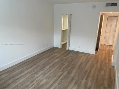 Waters Edge unit 101, Coral Gables, FL 33133 - photo 3