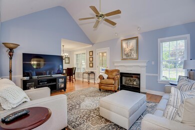 108-DSC_8710LRenfuse