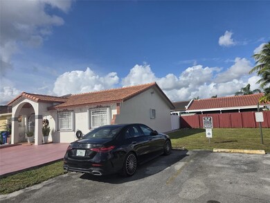 7635 NW 181st St, Hialeah, FL 33015 - photo 2