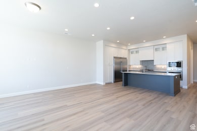 *Photo of a similar unit