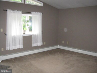 59 Ryan Ave, Tamaqua, PA 18252 - photo 4