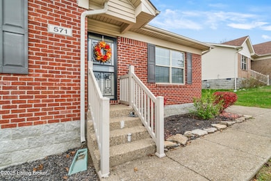 571 Birchwood Cir, Shelbyville, KY 40065 - photo 3