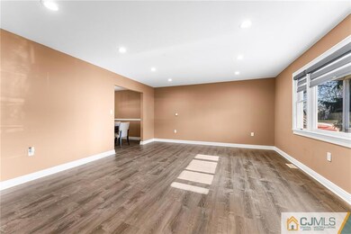 62 Bennet St, Fords, NJ 08863 - photo 6