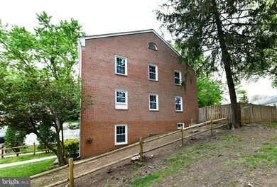 2910 Wythe Ct, Woodbridge, VA 22191 - photo 3