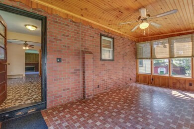 44 Thayer Cir, Randolph, MA 02368 - photo 5