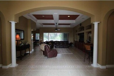 Entry/ Foyer