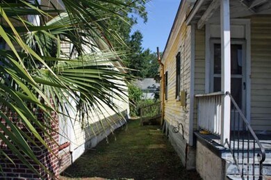 unlisted-address, Wilmington, NC 28401 - photo 6