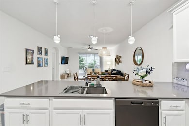 8879 Cabot Cliffs Dr unit 103, Four Corners, FL 34747 - photo 7