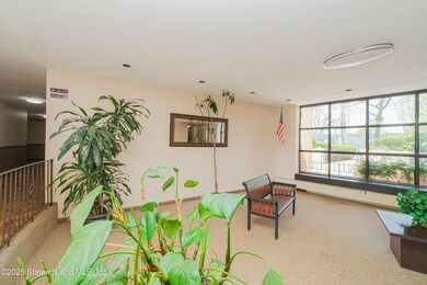 Grant Terrace Condominium unit 7G, Staten Island, NY 10306 - photo 7