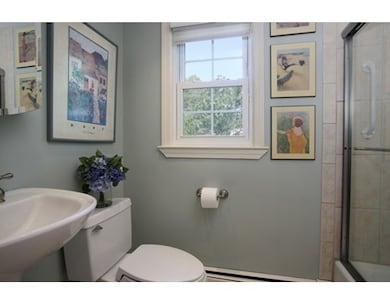 135 Woodside Ln, Arlington, MA 02474 - photo 6