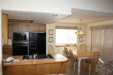 12 Fairway Village Condo unit 12, Sunriver, OR 97707 - photo 4