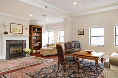 440 Commercial St unit 602, Boston, MA 02109 - photo 2