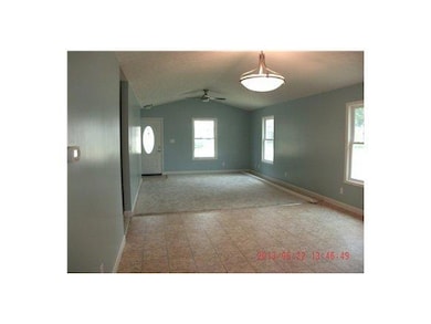 609 Brewer St, Whiteland, IN 46184 - photo 4