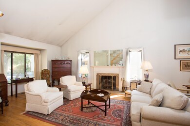 40 Ettl Ln unit 9, Greenwich, CT 06831 - photo 3