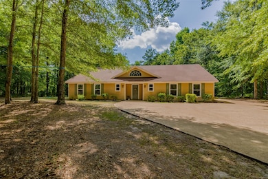 Impressive freshly painted, one story, 6 bedroom h