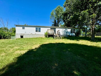 4532 Talmage Mayo Rd, Harrodsburg, KY 40330 - photo 2