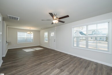 208 Waltham Ct, Greenville, SC 29617 - photo 4