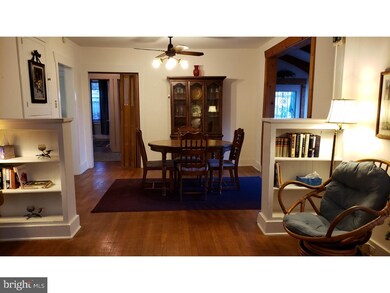 215 N Highland Ave, Lansdowne, PA 19050 - photo 4