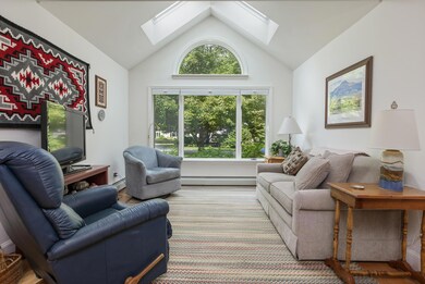 12 Canterbury Way_W5005
