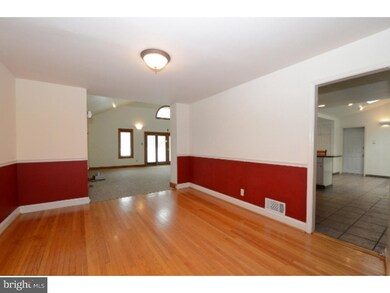 609 Marshall Dr, Broomall, PA 19008 - photo 5