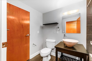 003_102 Columbus OH 43215 USA