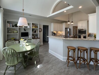 6211PalmettoPointeDr_21007_4