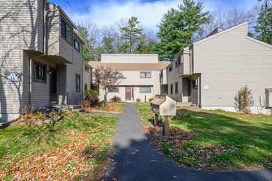 16 Greenbriar Dr unit A, Farmington, CT 06032 - photo 2