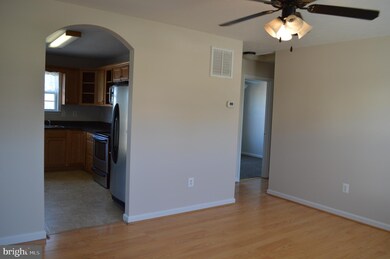 230 Aden Dr, Strasburg, VA 22657 - photo 6