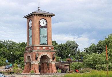 1125 Grayhawk Cir, Algonquin, IL 60102 - photo 6