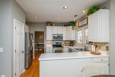 302 Marsh Creek Dr, Mauldin, SC 29662 - photo 7