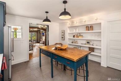 2534 13th Ave W, Seattle, WA 98119 - photo 6