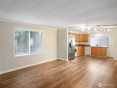 415 Lakeview Rd unit F16, Lynnwood, WA 98087 - photo 7