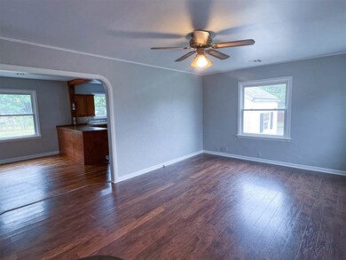 1003 E 3rd St, Cushing, OK 74023 - photo 4