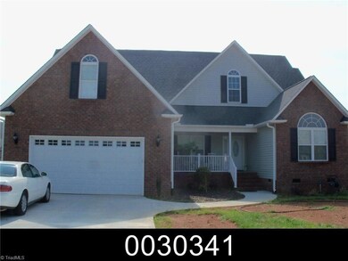 1934 Knoll Dr, Randleman, NC 27317 - photo 4