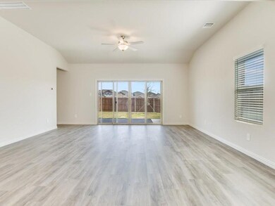 10636 Potawatomi Bend, Fort Worth, TX 76179 - photo 6
