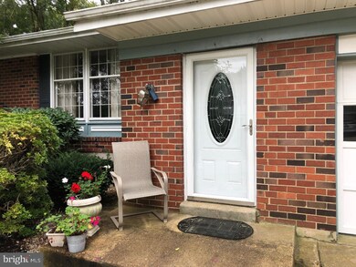 1014 Jeffrey Rd, Wilmington, DE 19810 - photo 2