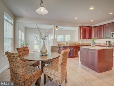 921 Hall Station Dr, Bowie, MD 20721 - photo 5