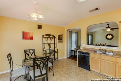 9522 Caspian Forest, San Antonio, TX 78254 - photo 6