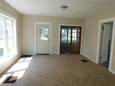 232 Whitney St, Conneaut, OH 44030 - photo 6