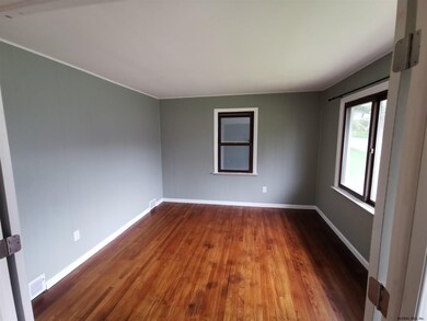 62 Homestead St, Albany, NY 12203 - photo 3