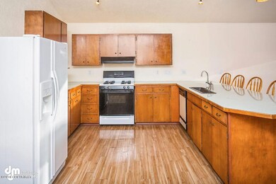 Kitchen_DMD_8756-SMALL