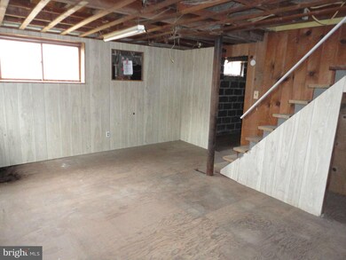 2437 Ridge Rd, Windsor Mill, MD 21244 - photo 5